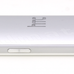 HTC One Max right side