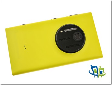 Lumia 1020 back copy
