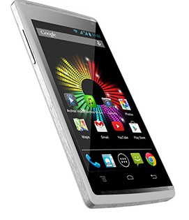 Archos 40B Titanium arrives