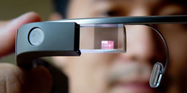 Google Glass hits the UK