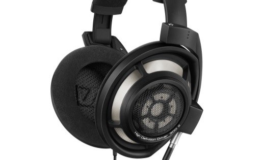 Sennheiser unveils new version of the HD 800