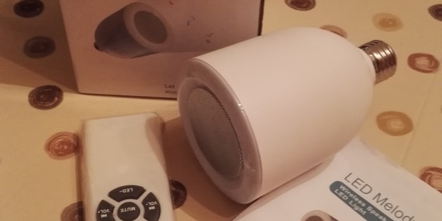 LED Melody speaker and LED light review LK-B044