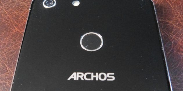 Archos Diamond Selfie Review